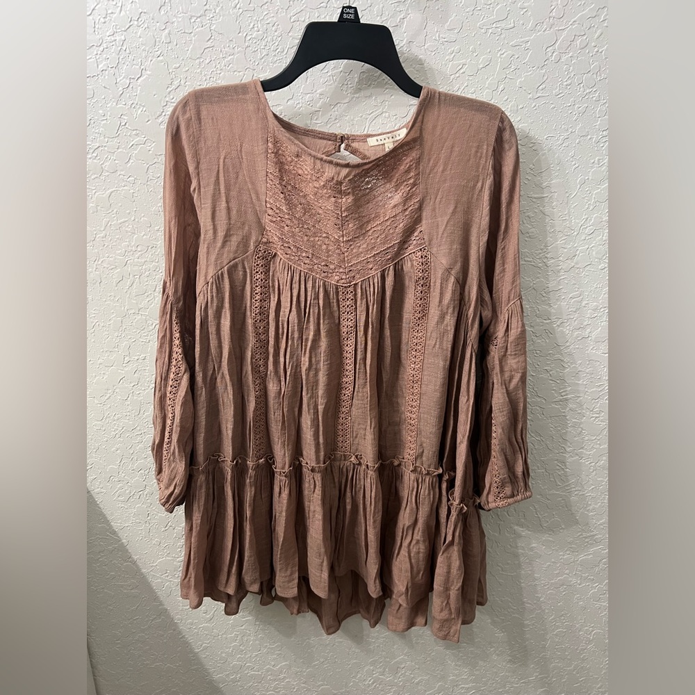 NWT!!! Dusty mauve tunic/swing top with ruffle detail.